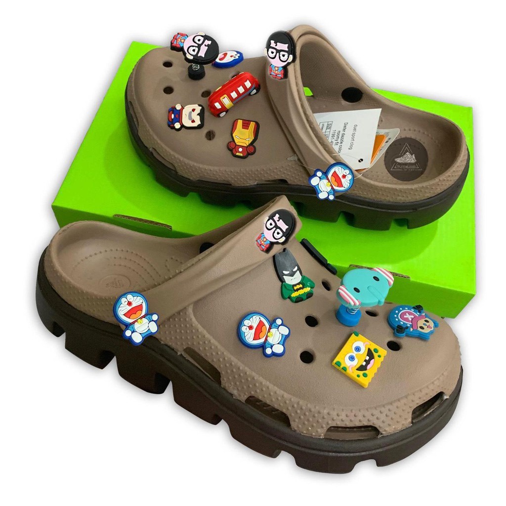 Dep cross duet nâu đen chinh hang màu nâu đế răng cưa đen