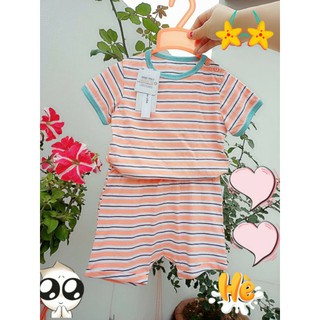 Bộ quần áo cộc tay em bé Canifa kẻ sọc ngang ( áo size 9/12 quần size 12/18)