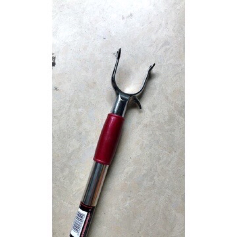 Gậy phơi quần áo trên cao bằng inox điều chỉnh ngắn dài thông mi