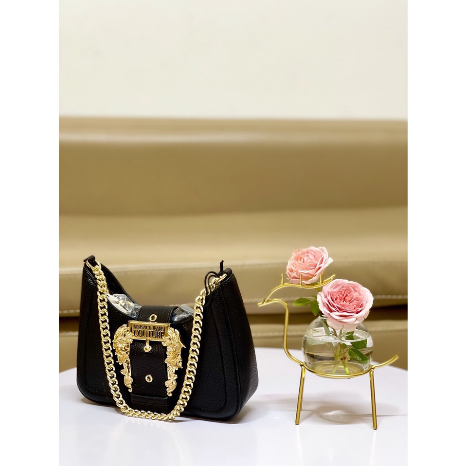 Túi xách nữ kẹp nách chính hãng Versace Jeans đen size 22cm