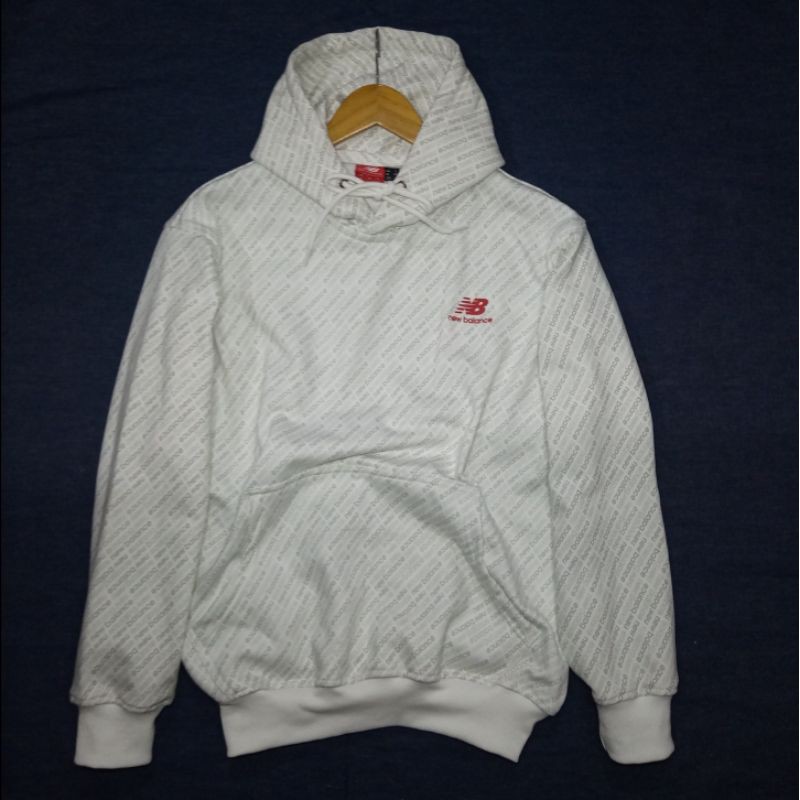 Áo Hoodie New Balance Thời Trang Năng Động