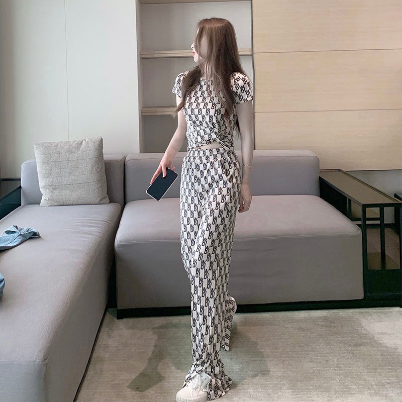 Set Áo Thun Ngắn Tay Và Quần Dài Lưng Cao Ống Rộng Thời Trang Hè Trẻ Trung