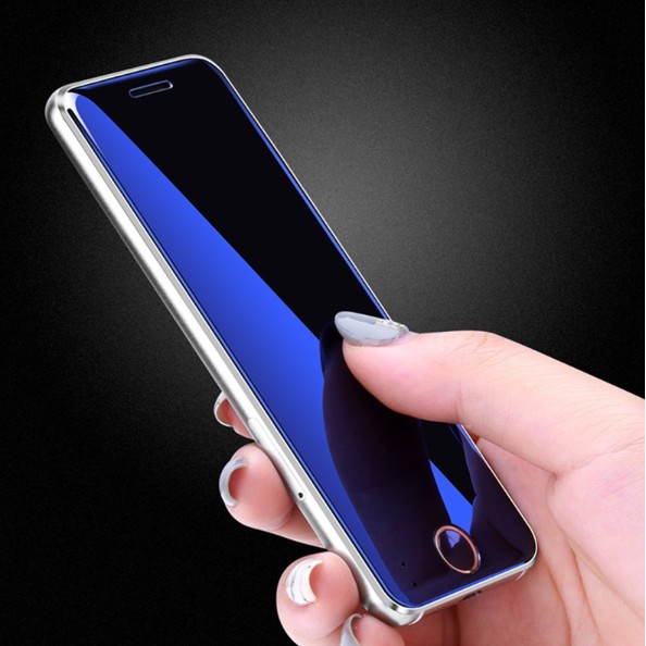 Điện thoại mini siêu mỏng 2 sim UICOOL V6 tràn viền | BigBuy360 - bigbuy360.vn