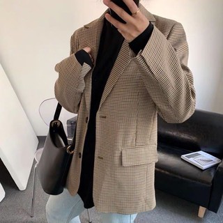 Áo vest kẻ nắp túi