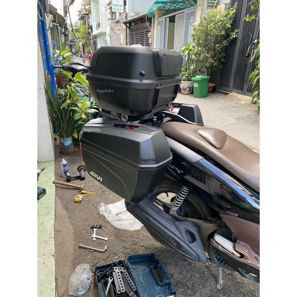 Thùng xe PCX, thùng Givi E43NTL_ADV, baga SRV PCX, thùng hông E22N và baga hông SBL Universal