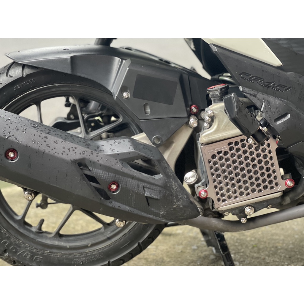 Ốc Salaya 10li mẫu Thái inox 304 dài ngắn đầy đủ các size cho các dòng xe máy