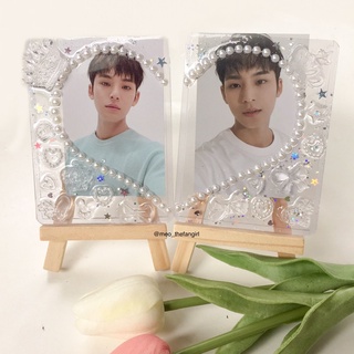 một cặp thẻ nhựa toploader deco cho OTP của bạn