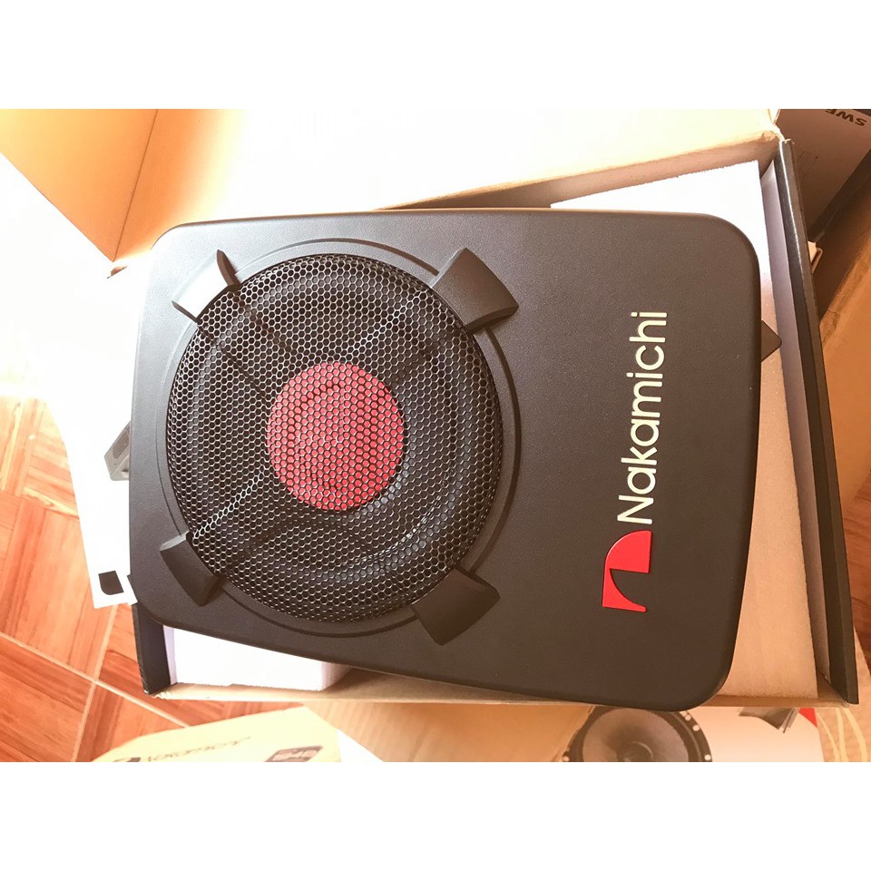 Loa sup gầm ghế ô tô Nakamichi 8.1 thương hiệu Nhật Bản