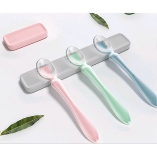 Thìa nhựa ăn dặm silicon bán chạy