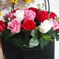 giỏ hoa sáp thơm 30 bông 219k