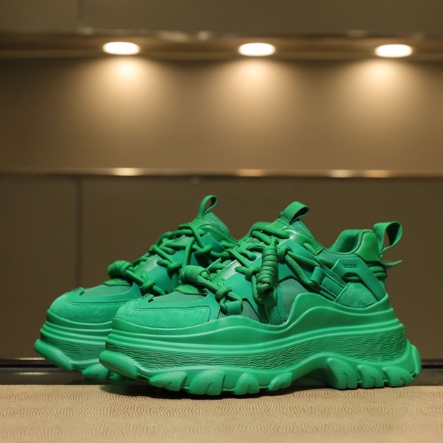🎀COOL A Giày Sneaker Da Đế Dày Đa Năng Phong Cách Châu Âu Hàng Châu Âu da đế dày bánh xốp giày nhỏ màu trắng tăng chiều cao và hiện giày bố mỏng thường nữ đế trong triều