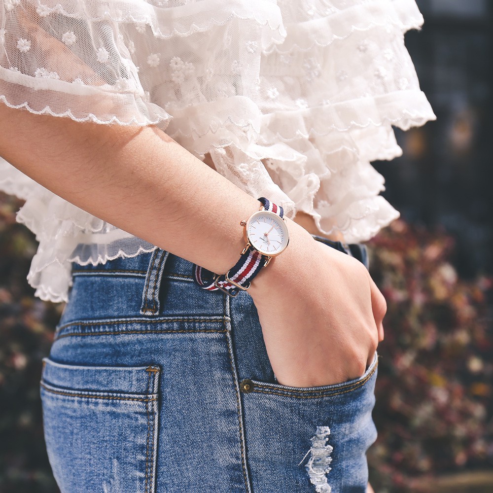 Đồng hồ thời trang nữ dây vải nato Geneva PKHRGE059