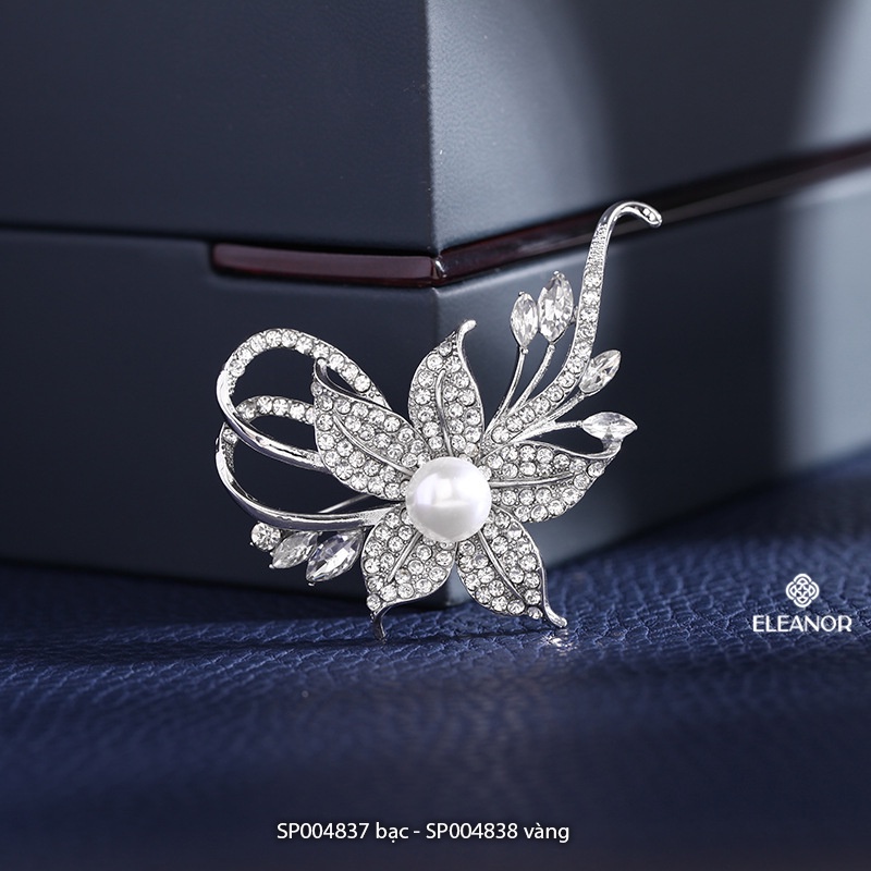 Ghim cài áo nữ Eleanor Accessories đính đá hình hoa ngọc trai nhân tạo phụ kiện thời trang 4837
