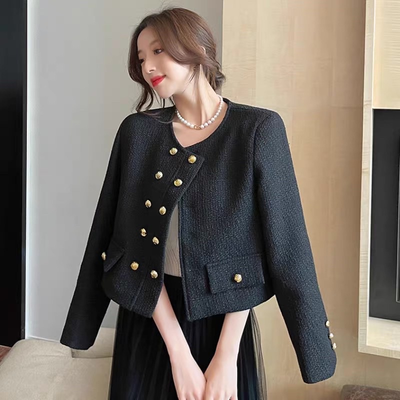 Siêu phẩm áo dạ đen 2 lớp đóng cúc vàng đồng hittt hottt sẵn sll Chất liệu dạ ép Quảng Châu