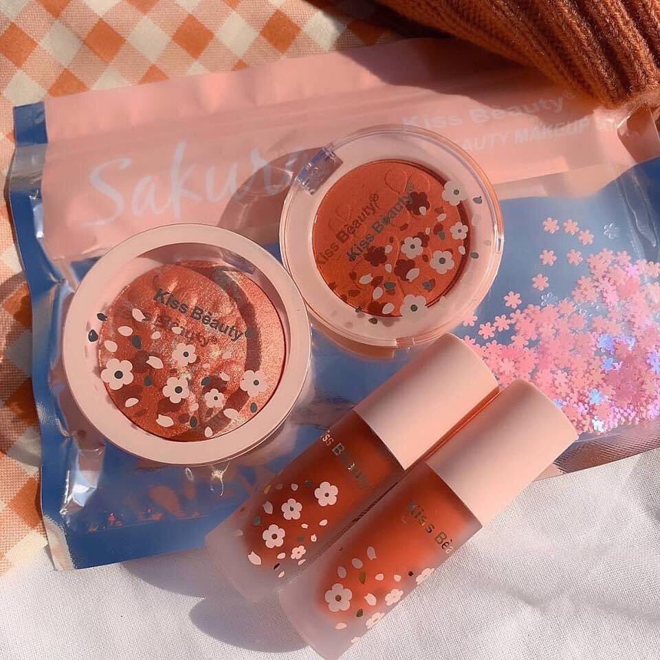 🌸SET 4 SẢN PHẨM HOA ANH ĐÀO Kiss Beauty🌸 | BigBuy360 - bigbuy360.vn