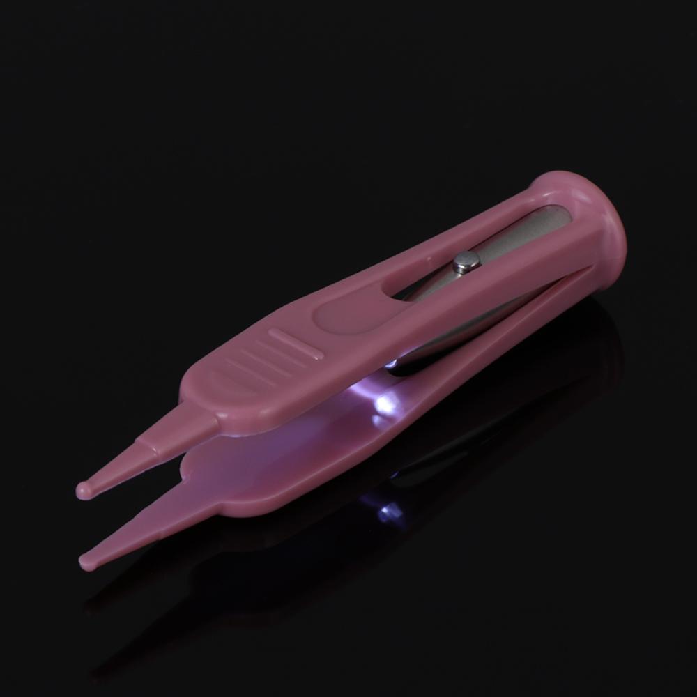 Nhíp Kẹp Mũi Thông Có Đèn LED Cho Bé