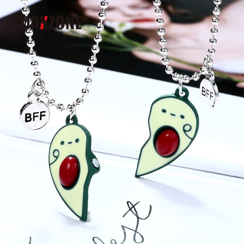 Bộ 2 Vòng cổ Mặt Trái Tim Vỡ Đôi Khắc Chữ Best Friend