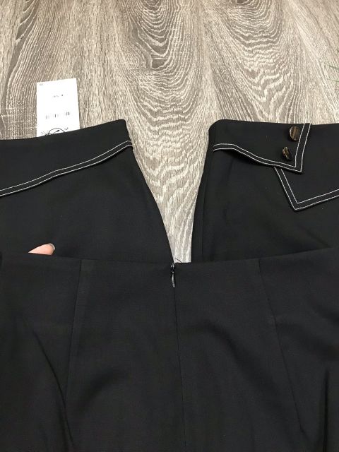 Chân váy bút chì, váy công sở vạt chéo chỉ nổi 2 khuy sắt hàng công sở cao cấp | BigBuy360 - bigbuy360.vn