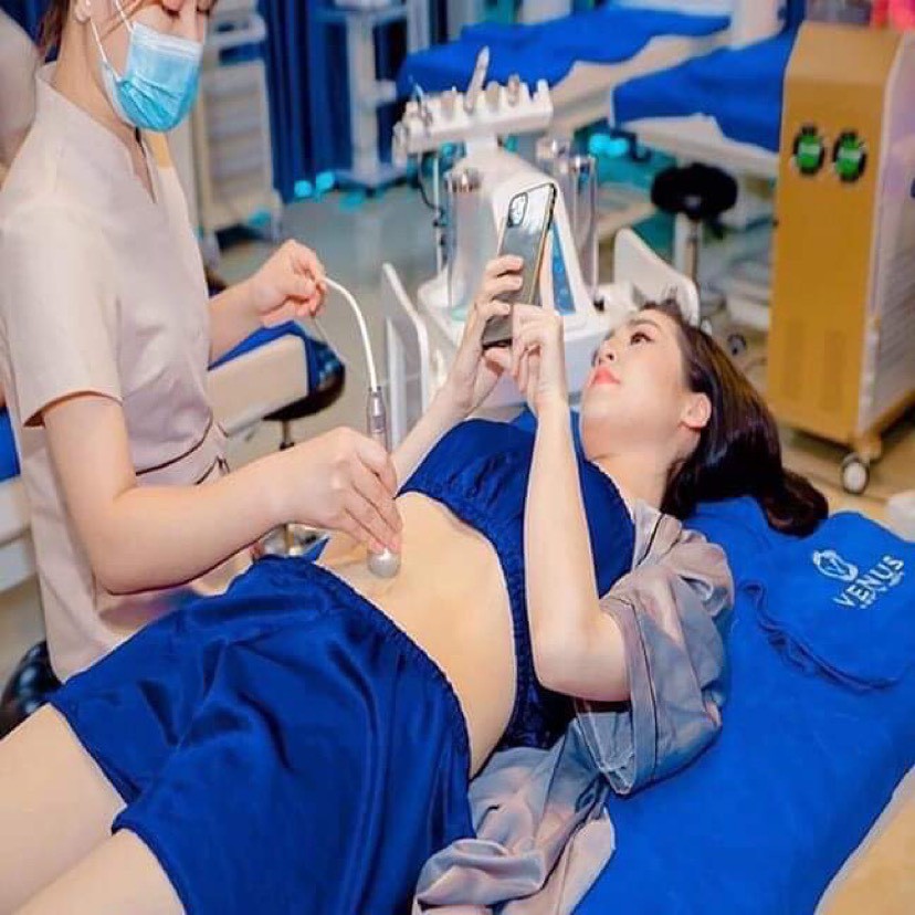 Bộ đùi giảm béo tắm trắng spa Anh Minh chất lụa siêu mát giúp tăng trải nghiệm của khách hàng nhà bạn