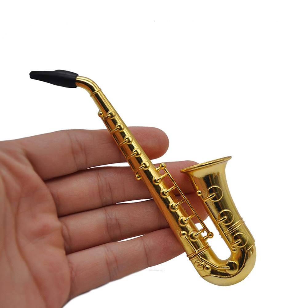 Tẩu Hút Thuốc Hình Kèn Saxophone Mini Bằng Kim Loại