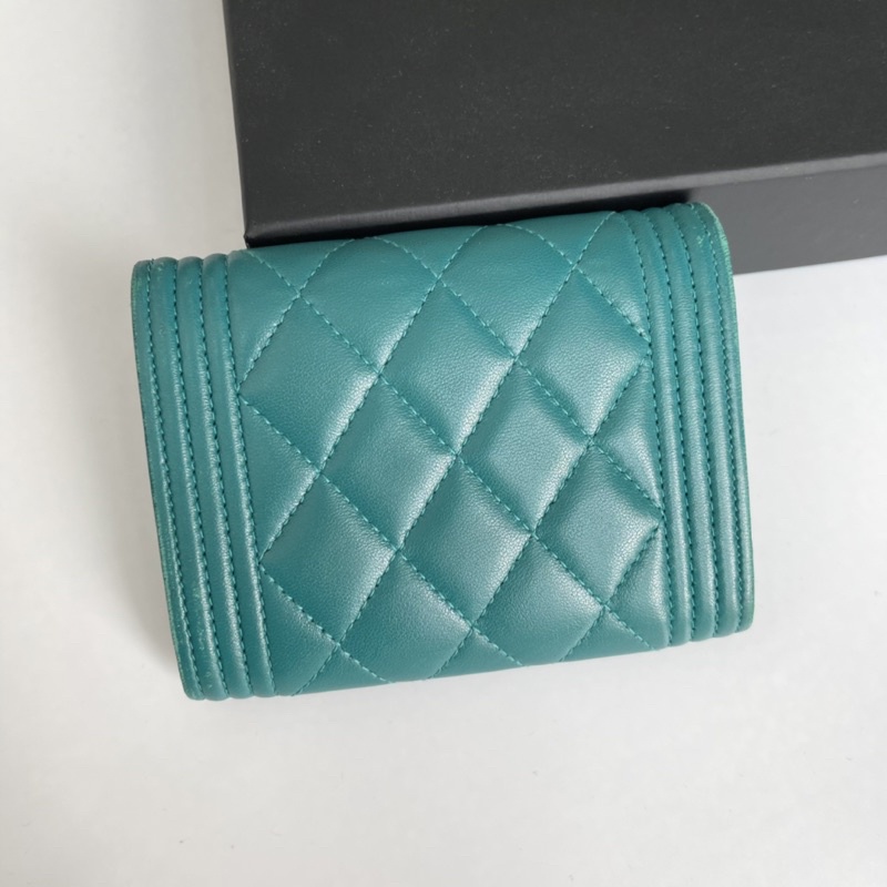 Ví gập nữ nhỏ Chanel Boy màu xanh