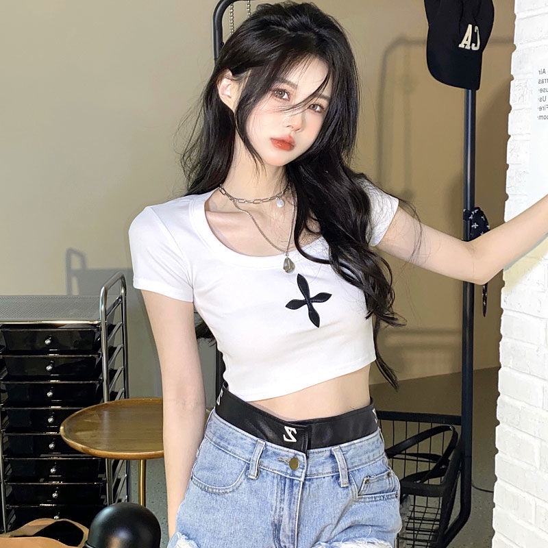 Short sleeve T-shirt women's short 2022 summer new ins super fire net red cross frame slim high waist hot girl coat tide