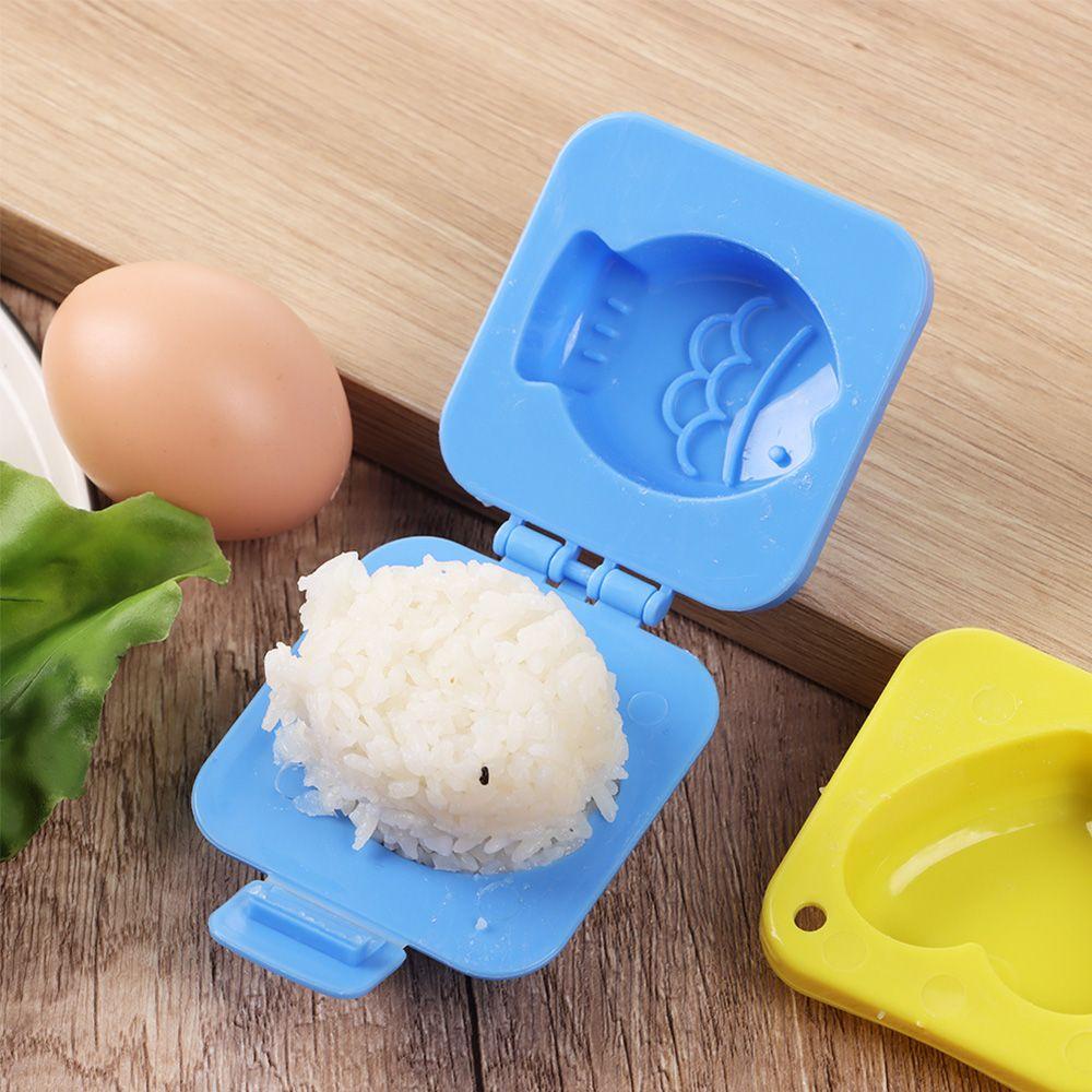 Khuôn Làm Trứng Cuộn Hình Ngôi Sao/Chú Thỏ/Cá Hoạt Hình Dễ Thương