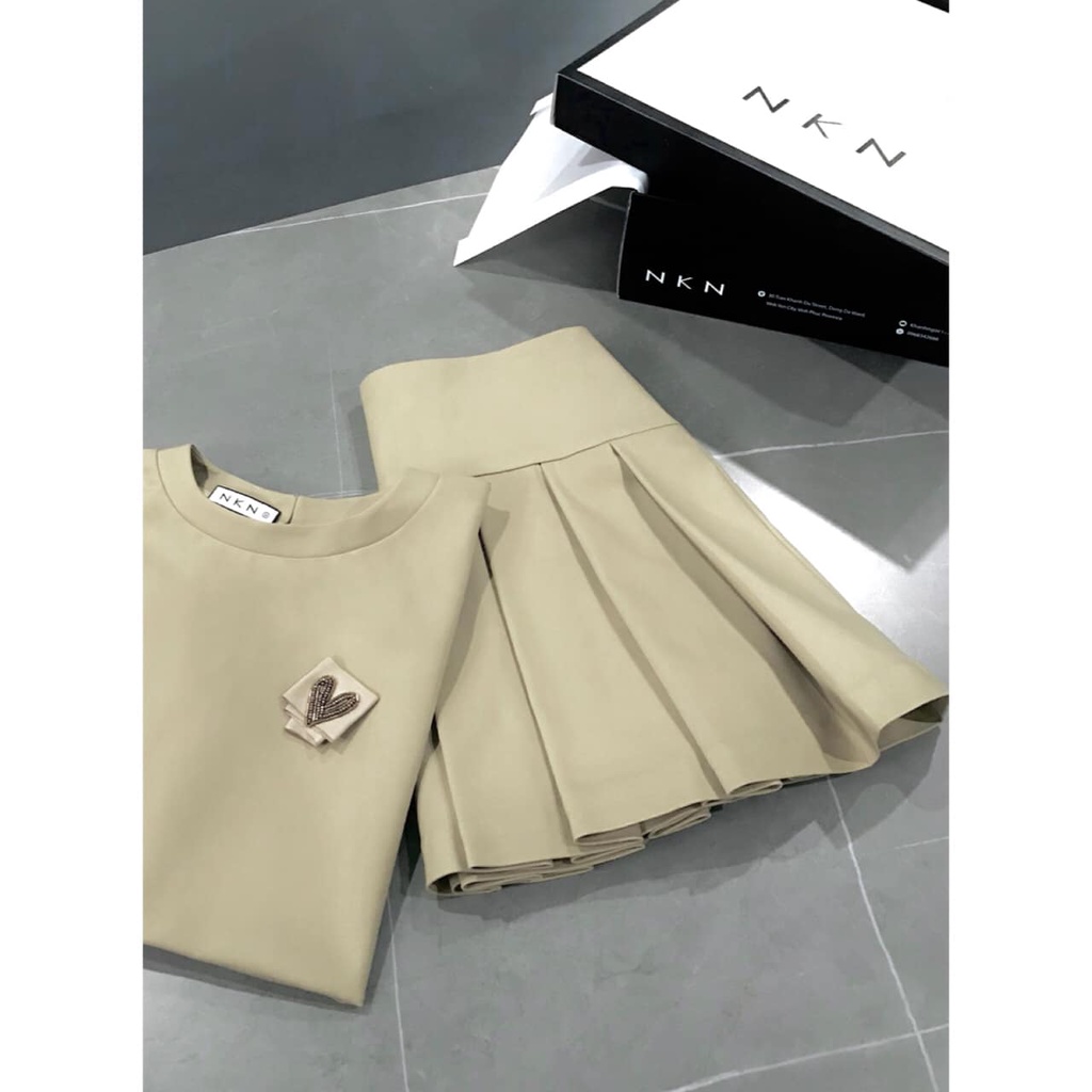 NKN Design - Áo Sát Lách Nữ Màu Beige Thiết Kế Basic Elly
