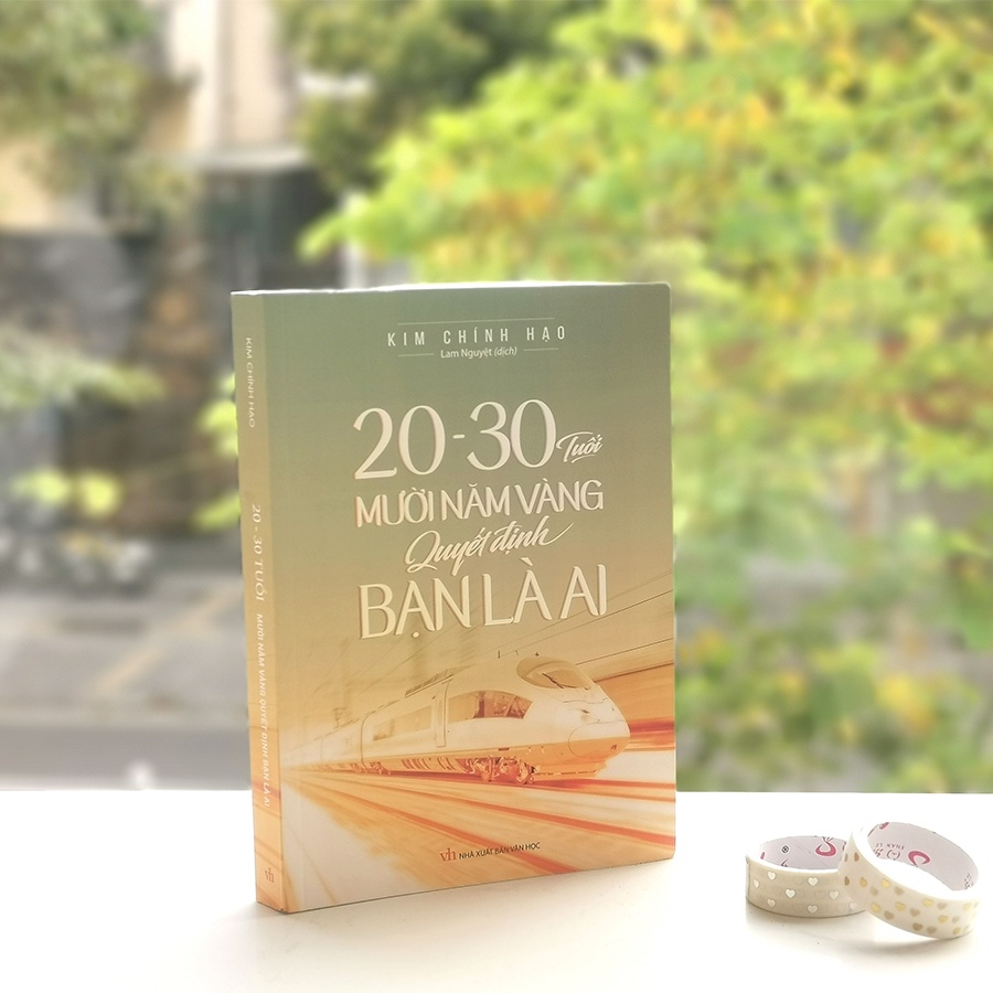 Sách - Khi bạn đang mơ thì người khác đang nỗ lực + Mỗi lần vấp ngã một lần trưởng thành + 20 - 30 tuổi 10 năm vàng + sổ