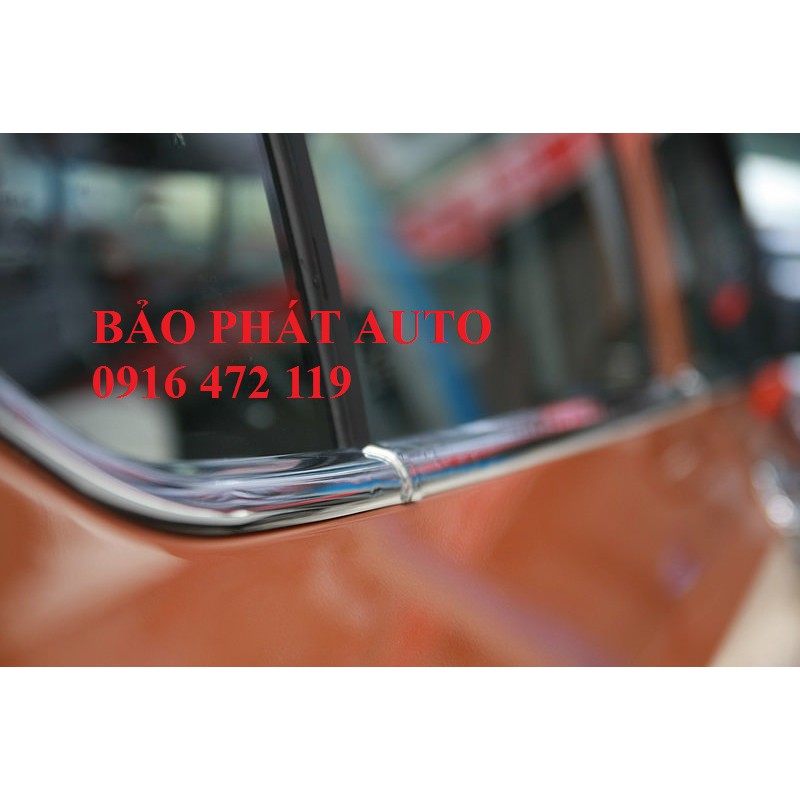 Bộ nẹp viền chân kính Xe Hyundai Grand I10 dùng chung các đời xe 2014-2020