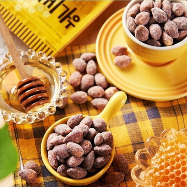 Combo 2 bịch Hạnh Nhân tẩm mật ong 200gr Korea - Date T1/2023
