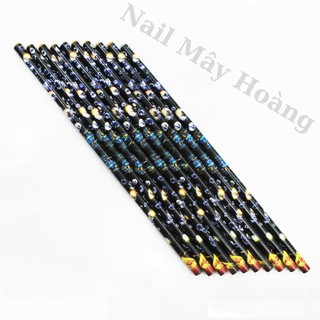 Bút chấm đá, hít đá nails