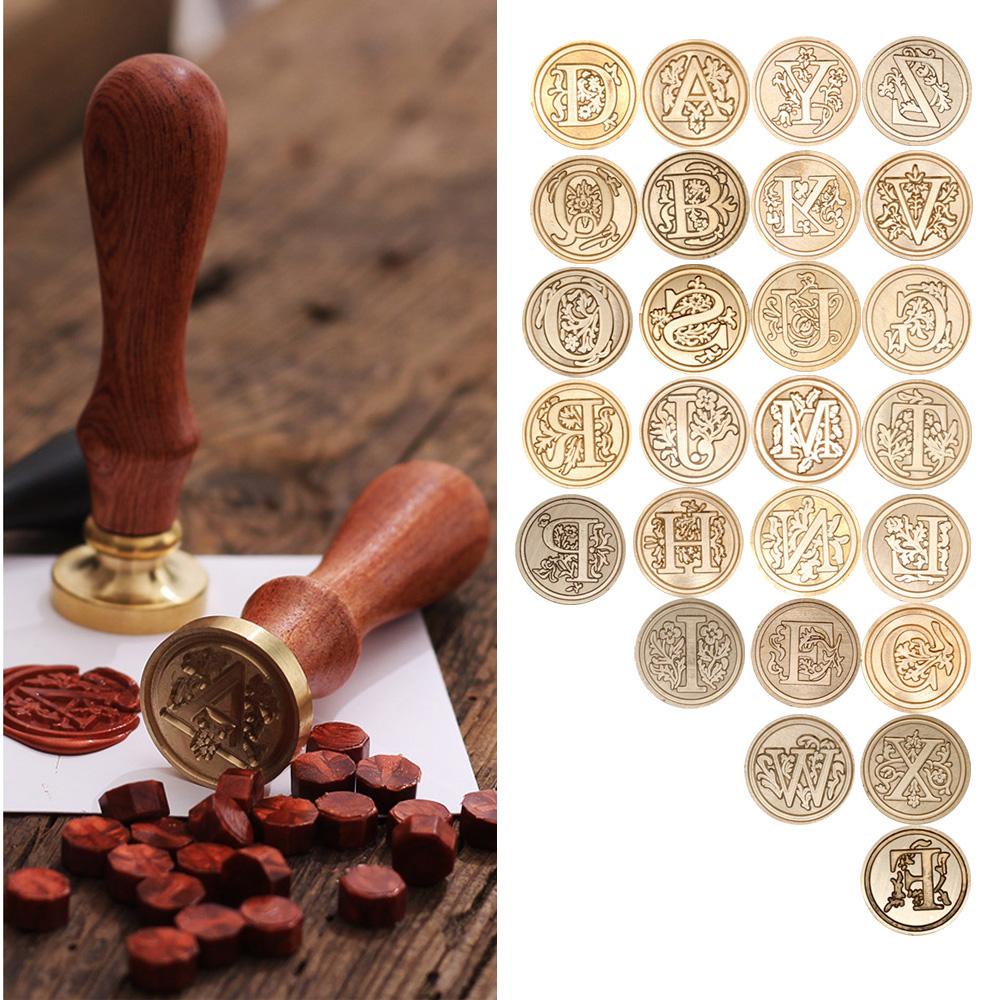 Dụng Cụ Đóng Dấu Bằng Đồng Với 26 Chữ Cái Với Tay Cầm Bằng Gỗ