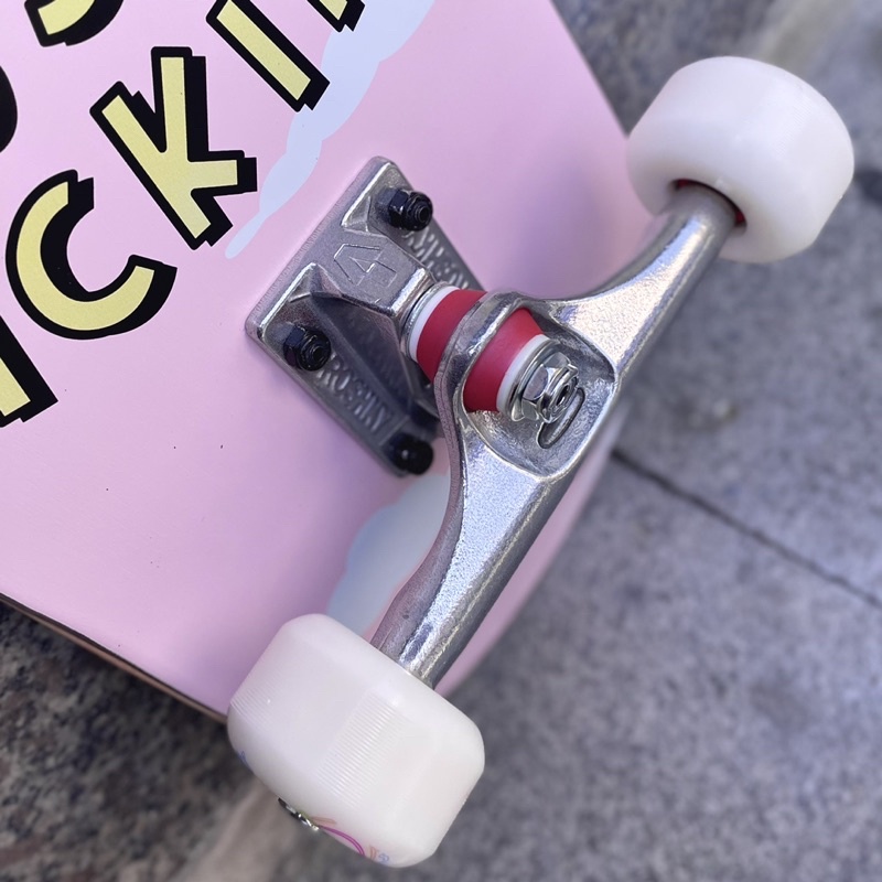 Ván Trượt Skateboard Chuyên Nghiệp Châu Âu- NOMAD PU$$Y LICKING CUSTOM COMPLETE 8.0