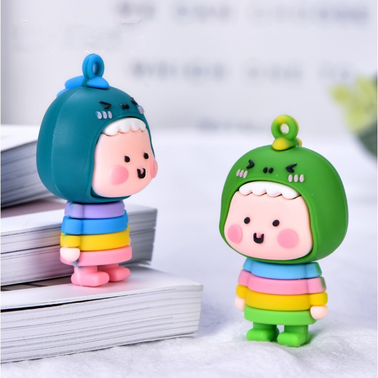 Móc khóa hình em bé mặc đồ Khủng long bằng nhựa mềm xinh xắn