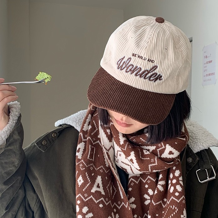 Mũ lưỡi trai vải nhung mềm mại thêu họa tiết phong cách retro thời trang thu đông cho nam và nữ