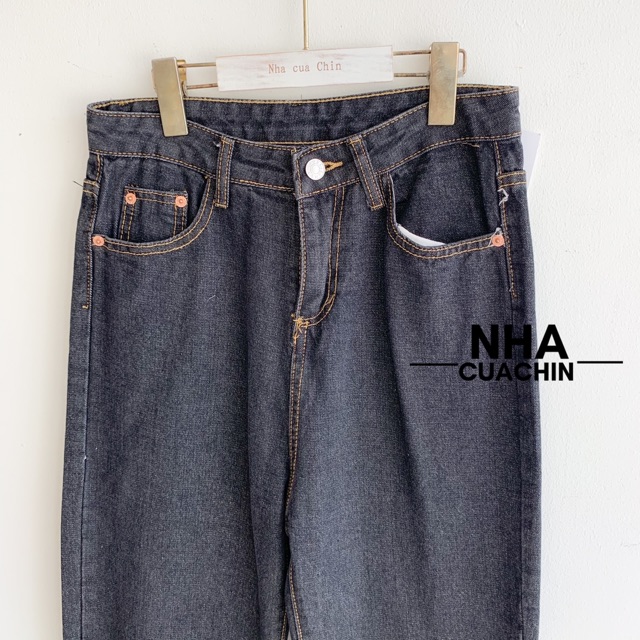 Quần jeans ống rộng gấp gấu