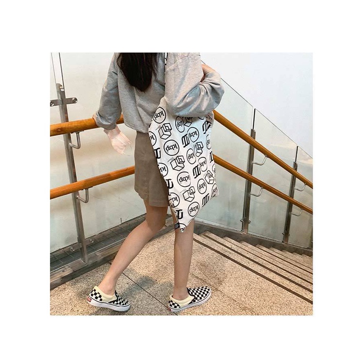 Áo len ngắn tay dài mỏng mùa thu + áo vest