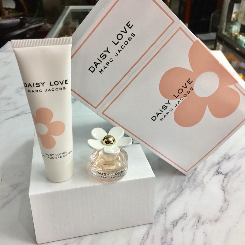 [Nước hoa mini nữ] MARC JACOBS DAISY LOVE 4ml