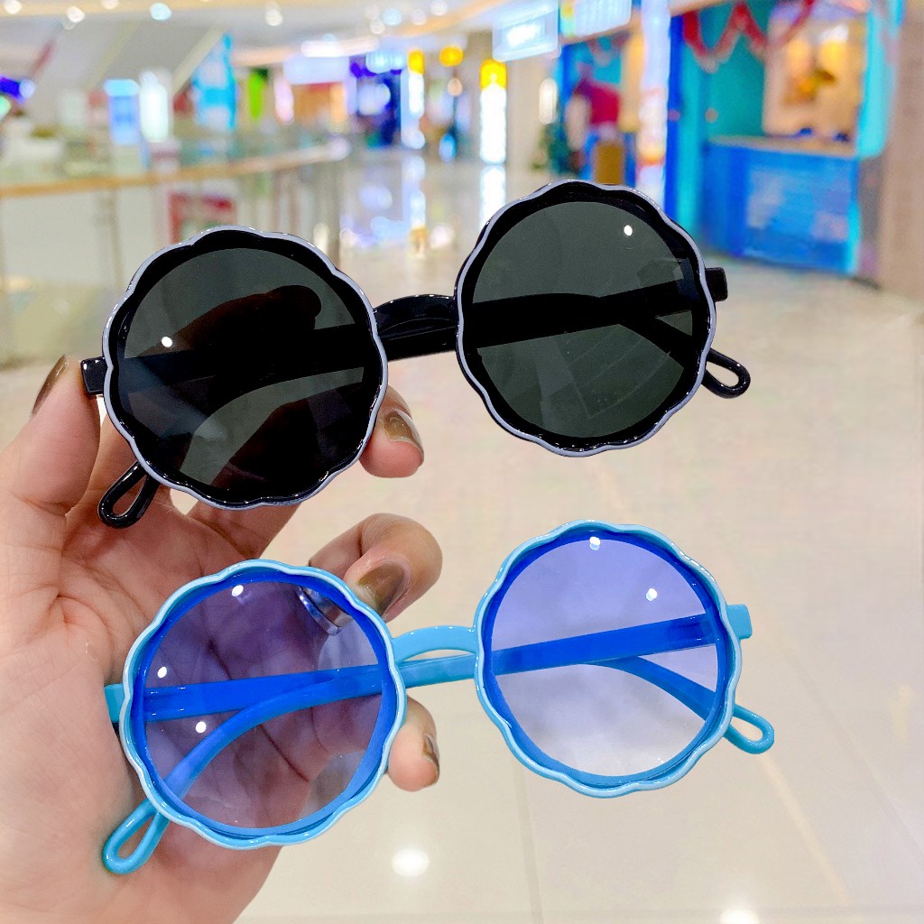 Kính râm mát bé Hoa siêu dễ thương nhiều màu cho bé. BÉ 5