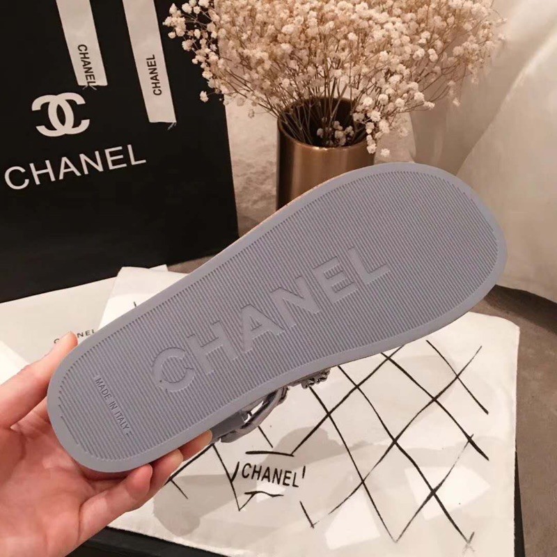Sandal đế dày 𝘾𝙝𝙖𝙣𝙚𝙡 CN da thật cao cấp