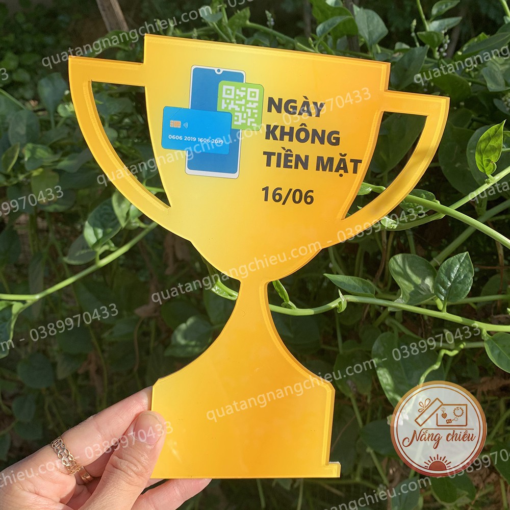 Bảng hiệu hình chiếc cúp_ bảng hiệu trao giải, sự kiện, hội nghị_ bảng hiệu giá rẻ