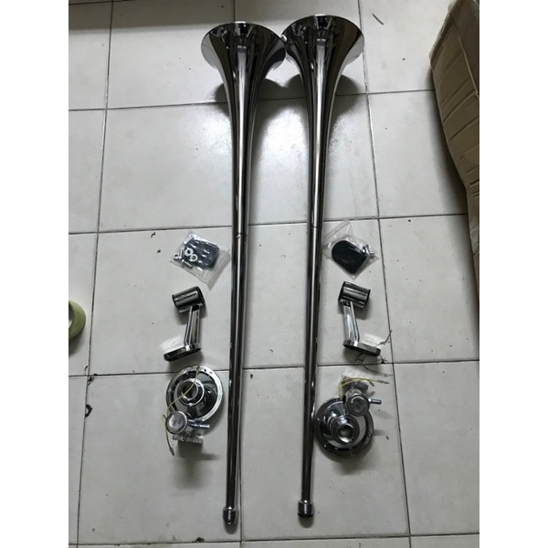Còi hơi chất lượng cao. Còi ô tô công suất lớn, âm thanh siêu khủng, điện chung 12-24v. Kèn hơi ô to, xe tải, tàu thuyền