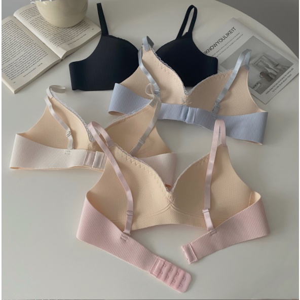 Áo lót Không Gọng Không Đường May Màu Sắc Xinh Xắn