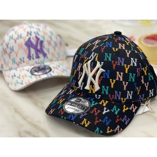 Mũ lưỡi trai, nón kết NY nhiều màu sặc sỡ, nổi bật trên nền nón trắng, đen, chữ thêu nổi