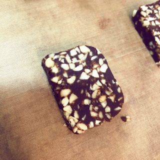Bánh quy chocolate hạnh nhân