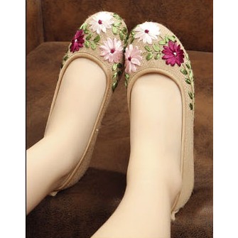 Giày búp bê thêu hoa màu nâu - GT9