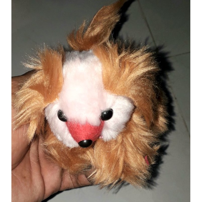 Một chú chó nhồi bông nhà làm rất đẹp kích thước dài 8cm x cao 8cm x rộng 6cm