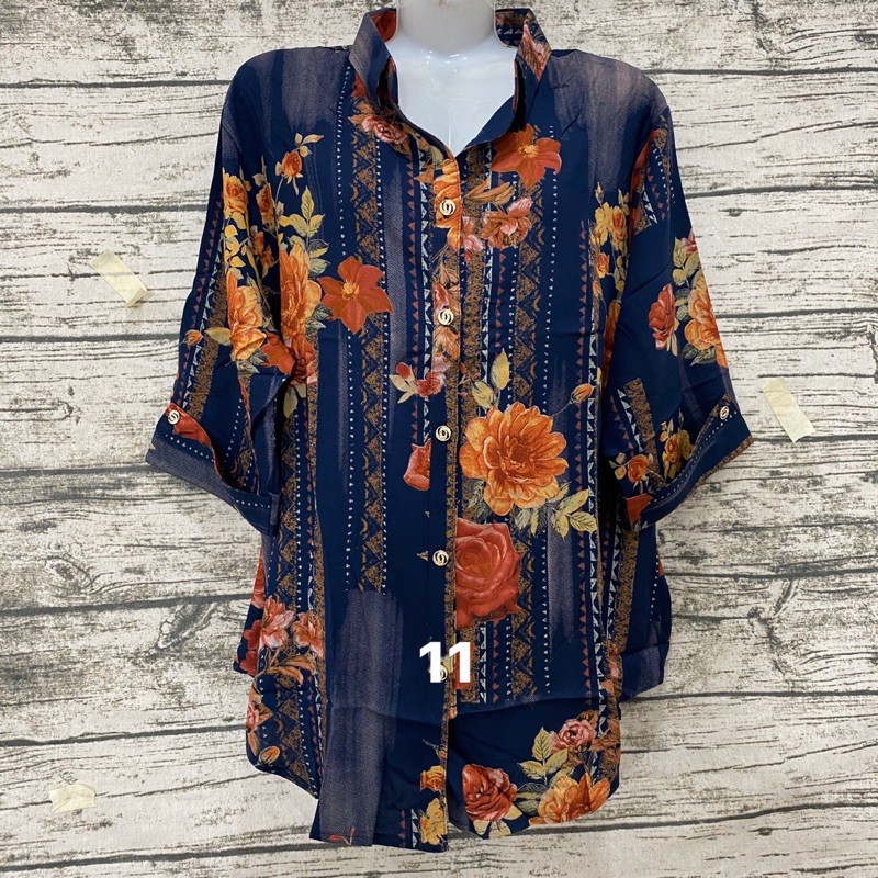 Áo sơ mi trung niên