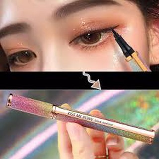 Bút kẻ mắt nước Kiss Me Pony, bút kẻ eye liner giúp đôi mắt to tròn và long lanh, bút kẻ mắt vỏ kim tuyến sang chảnh